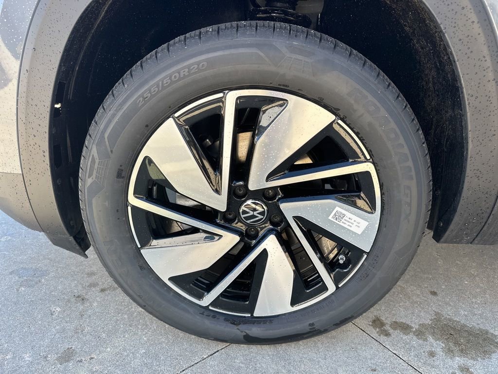 New 2026 Volkswagen Atlas SE image 28