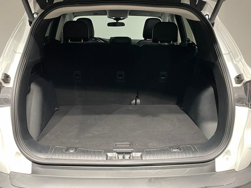 Used 2022 Ford Escape SEL w/ Technology Package image 5