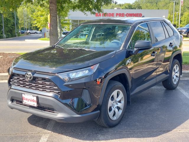 Certified 2022 Toyota RAV4 LE AWD/4WD image 5