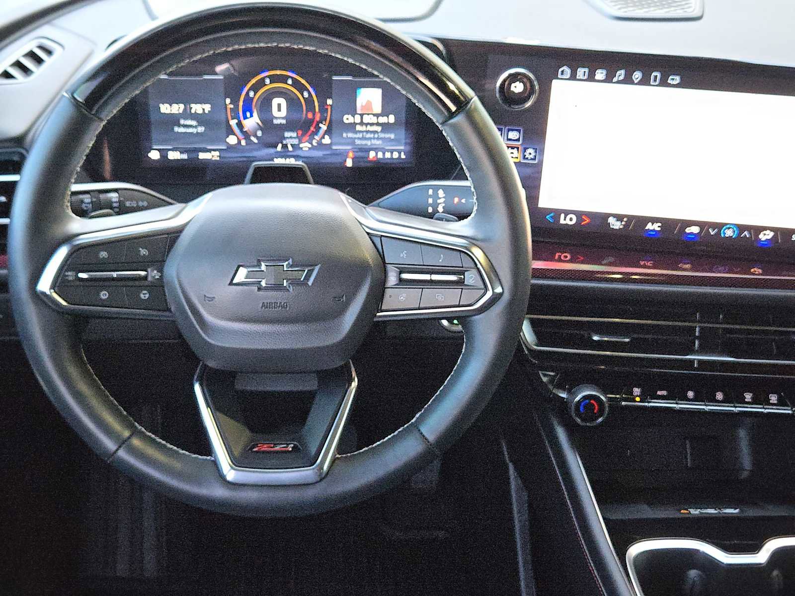 Certified 2025 Chevrolet Traverse Z71 w/ Enhanced Driving Package image 27