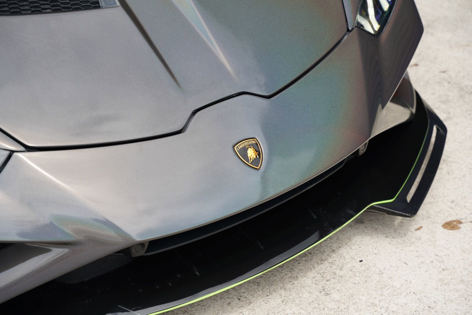 Used 2021 Lamborghini Huracan EVO image 17