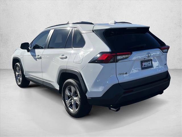 Used 2022 Toyota RAV4 XLE image 7