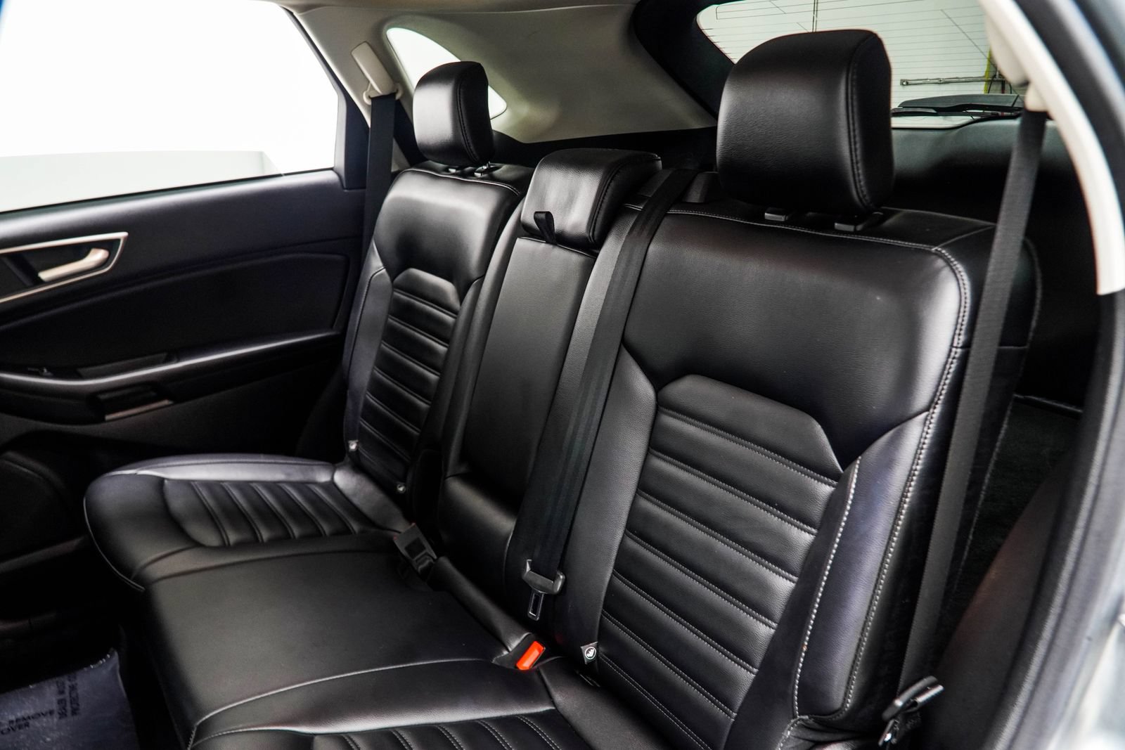Used 2023 Ford Edge SEL AWD/4WD image 34