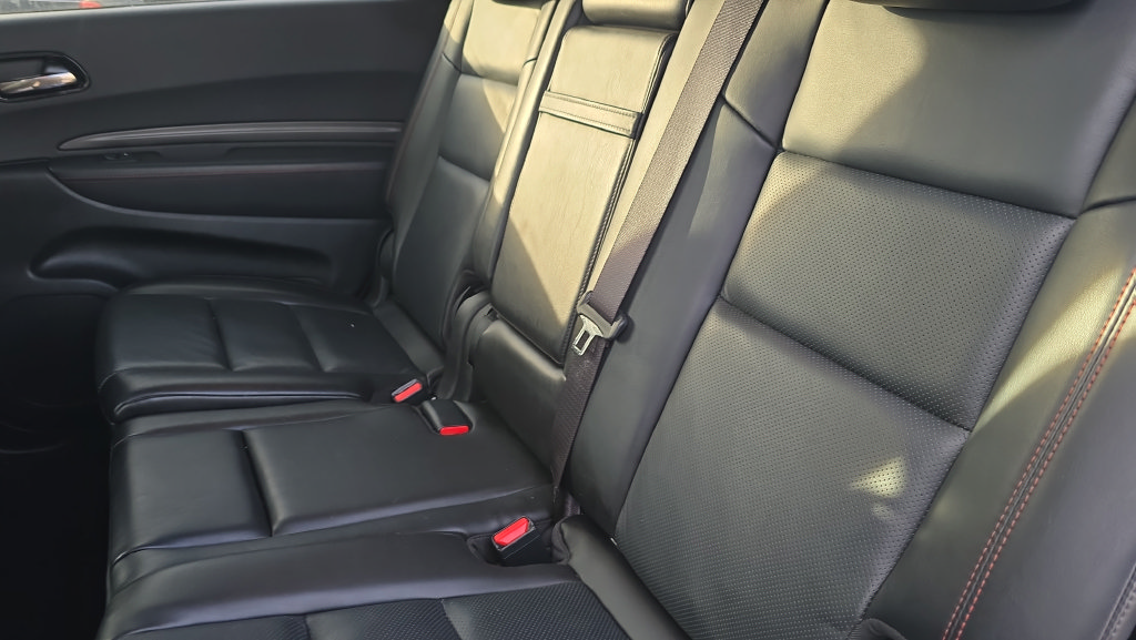 Used 2023 Dodge Durango R/T w/ Blacktop Package AWD/4WD image 28
