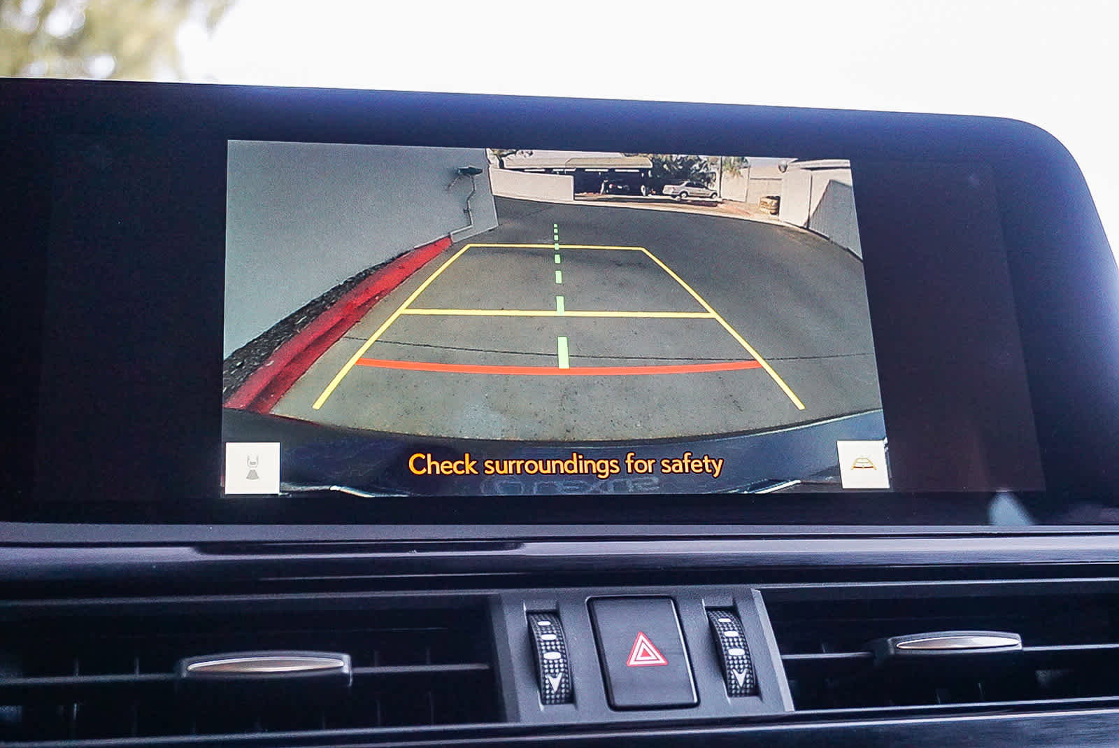 Certified 2025 Lexus ES 300h FWD image 24