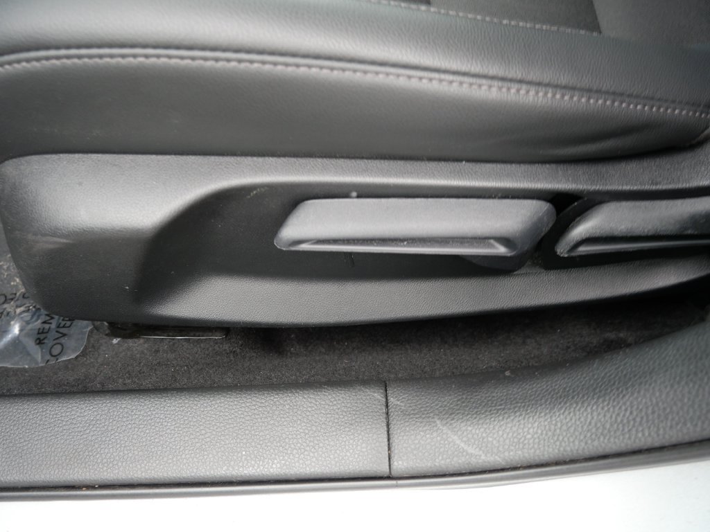 Used 2025 Honda Civic Sport image 15