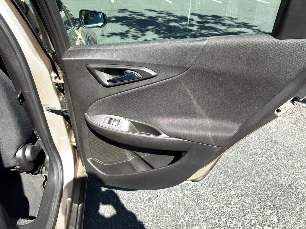 Used 2023 Chevrolet Malibu LT FWD image 47