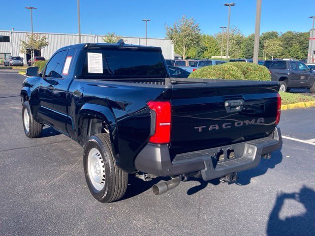 Certified 2026 Toyota Tacoma SR w/ SR Upgrade Package AWD/4WD image 4