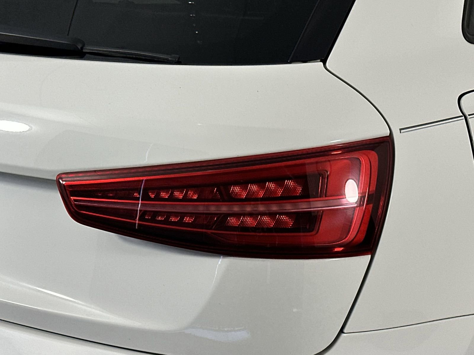 Used 2018 Audi Q3 2.0T Premium w/ Convenience Package image 30