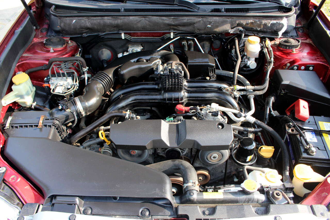 Used 2014 Subaru Outback 2.5i w/ Alloy Wheel Package image 42