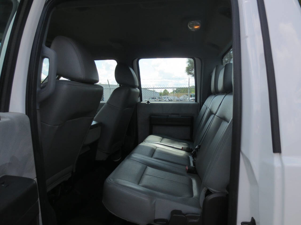 Used 2012 Ford F250 XL w/ PWR Equipment Group image 8
