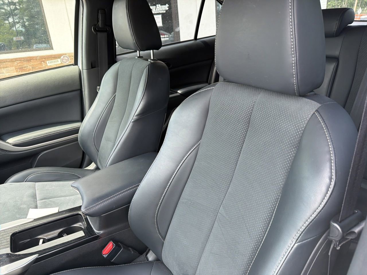 Used 2025 Mitsubishi Eclipse Cross SE AWD/4WD image 3