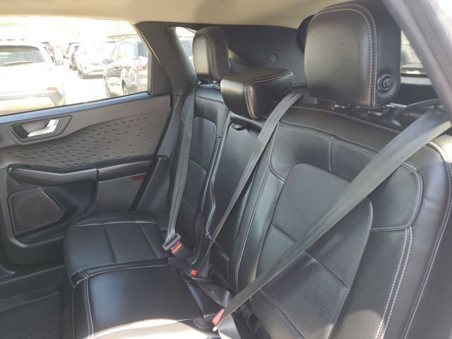 Used 2020 Ford Escape Titanium AWD/4WD image 31