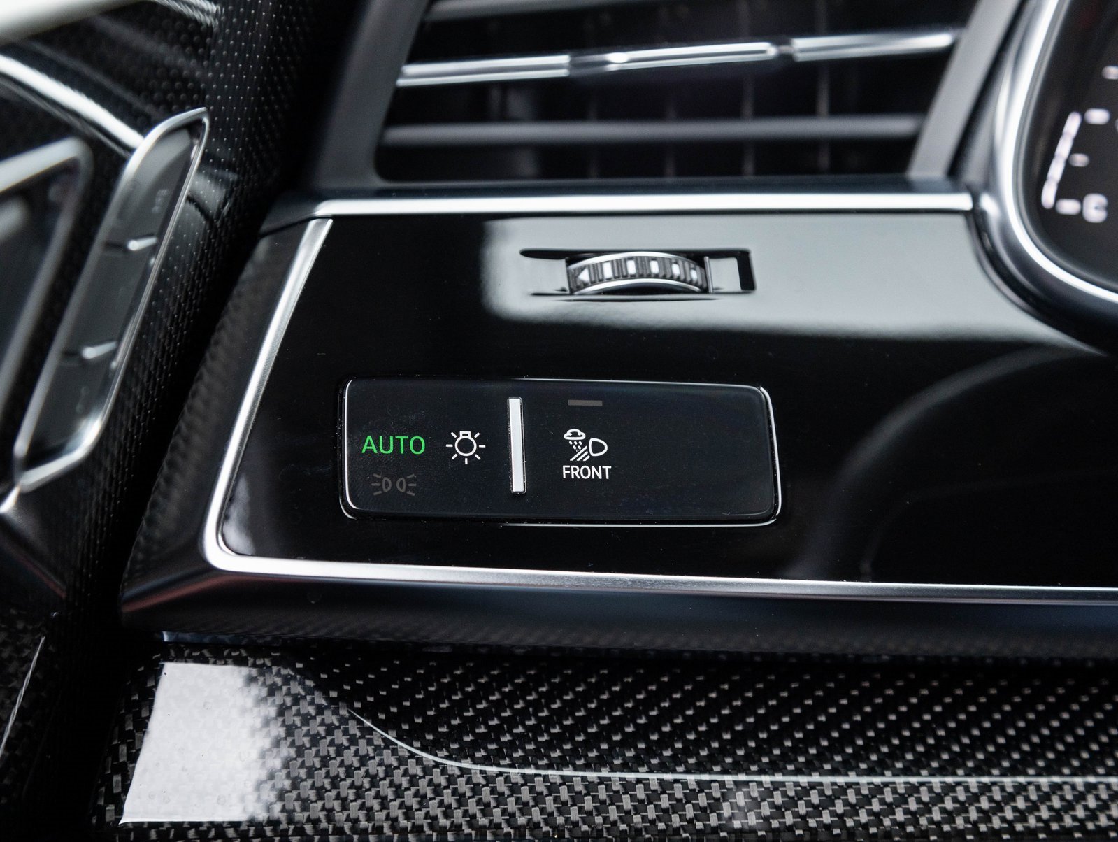 Used 2022 Audi SQ8 Prestige w/ Prestige Package image 17