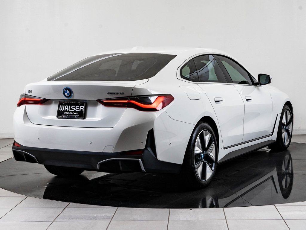 Used 2023 BMW i4 eDrive40 w/ Premium Package RWD image 10