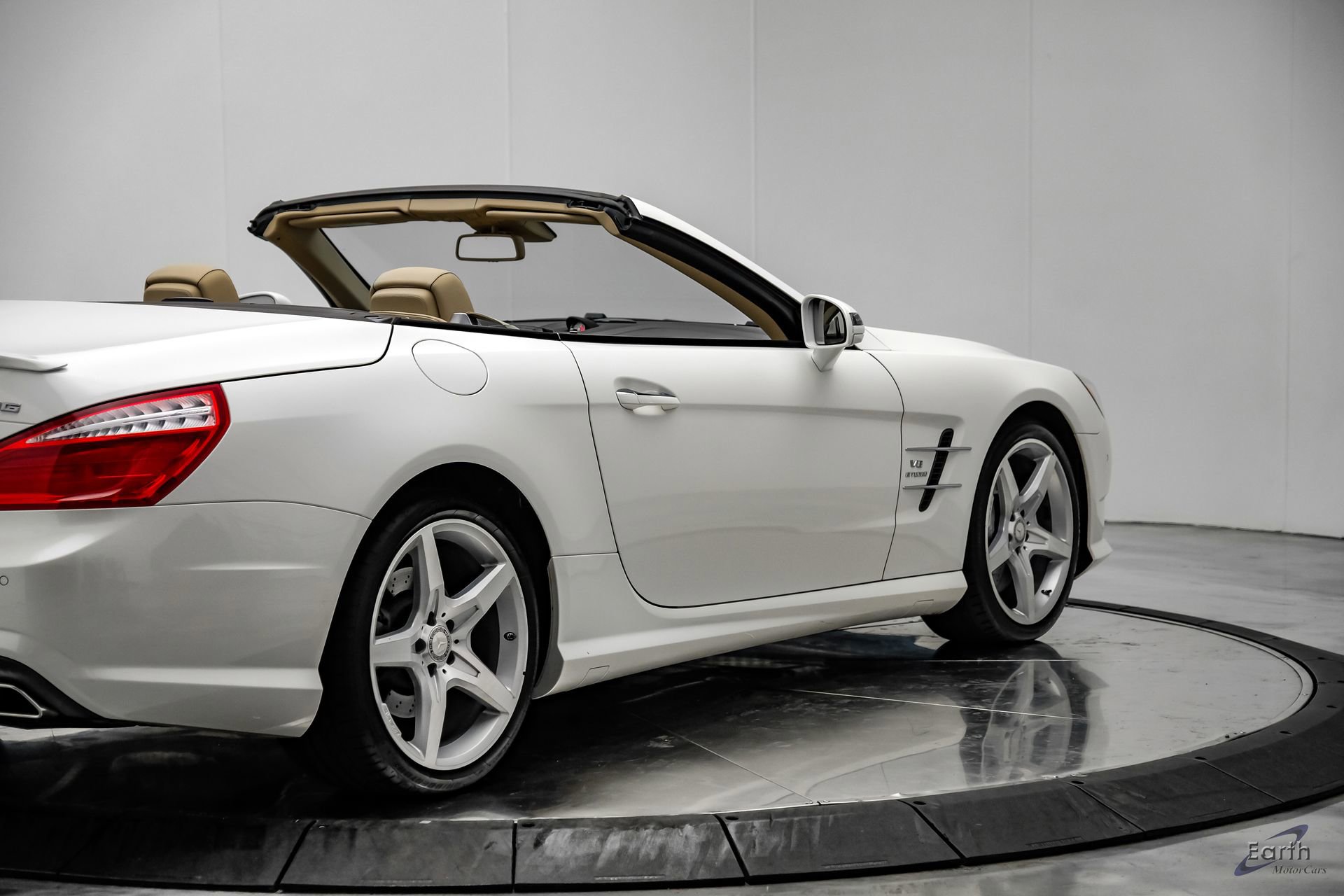 Used 2014 Mercedes-Benz SL 550 SL550 Roadster image 21