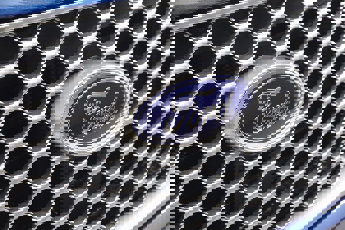 Used 2024 Ford Edge SEL w/ Convenience Package image 15