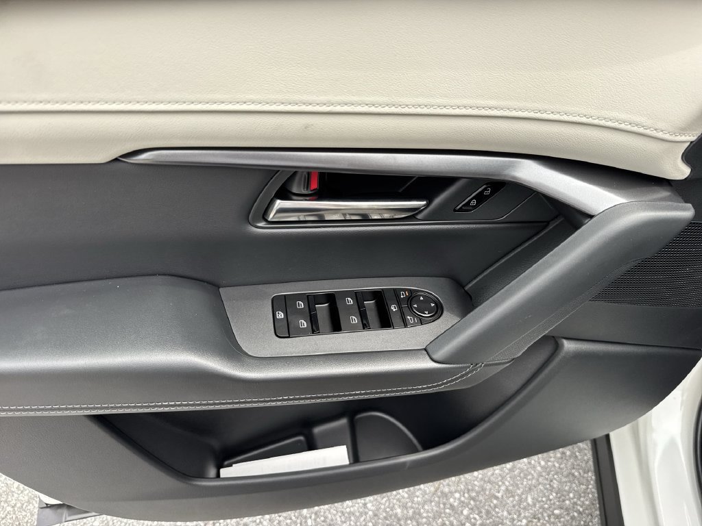 New 2026 MAZDA CX-5 Select AWD/4WD image 40