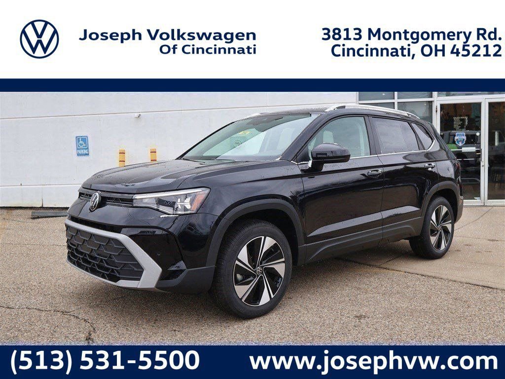 New 2026 Volkswagen Taos SE image 1