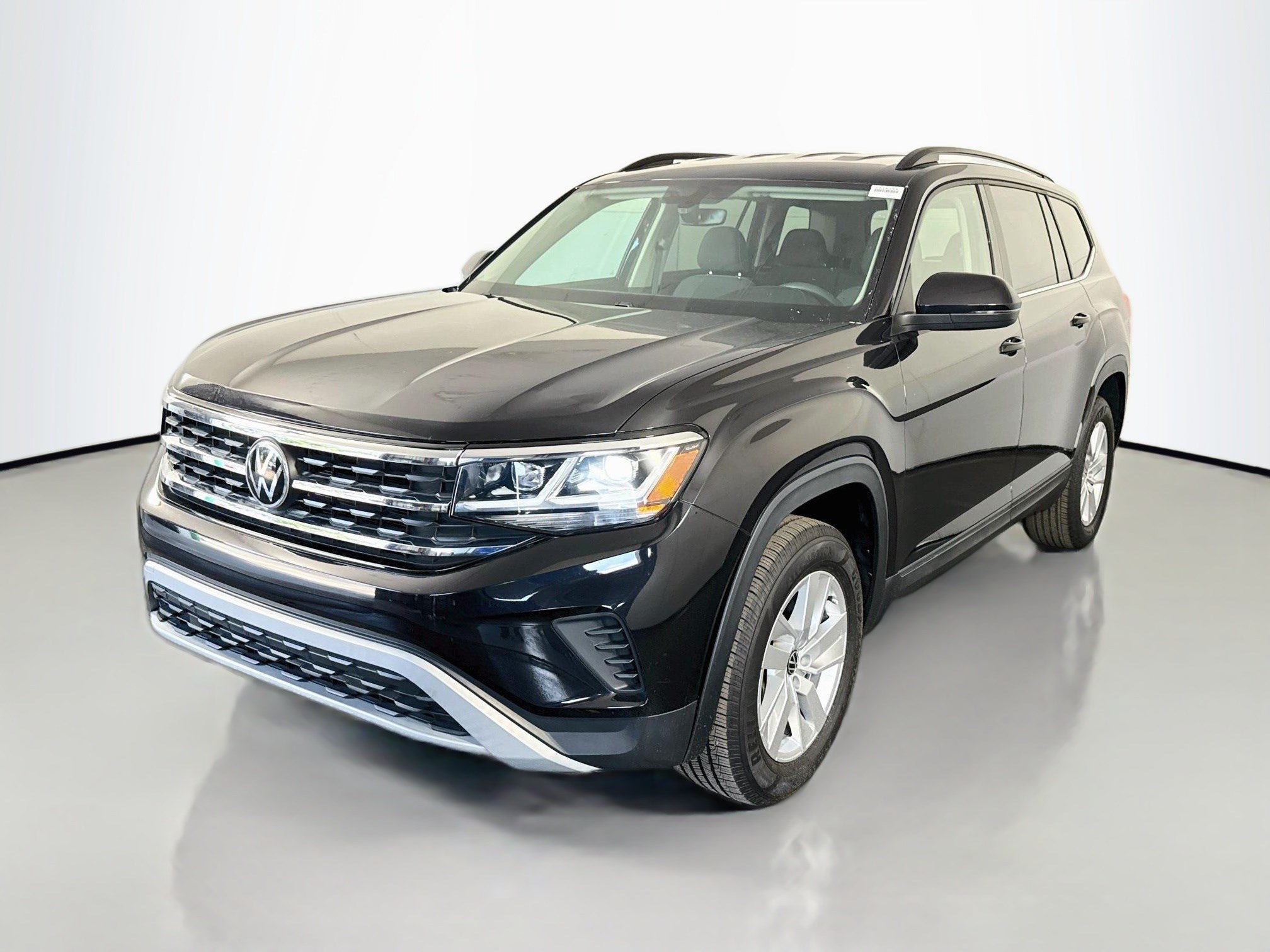 Used 2021 Volkswagen Atlas S FWD image 4