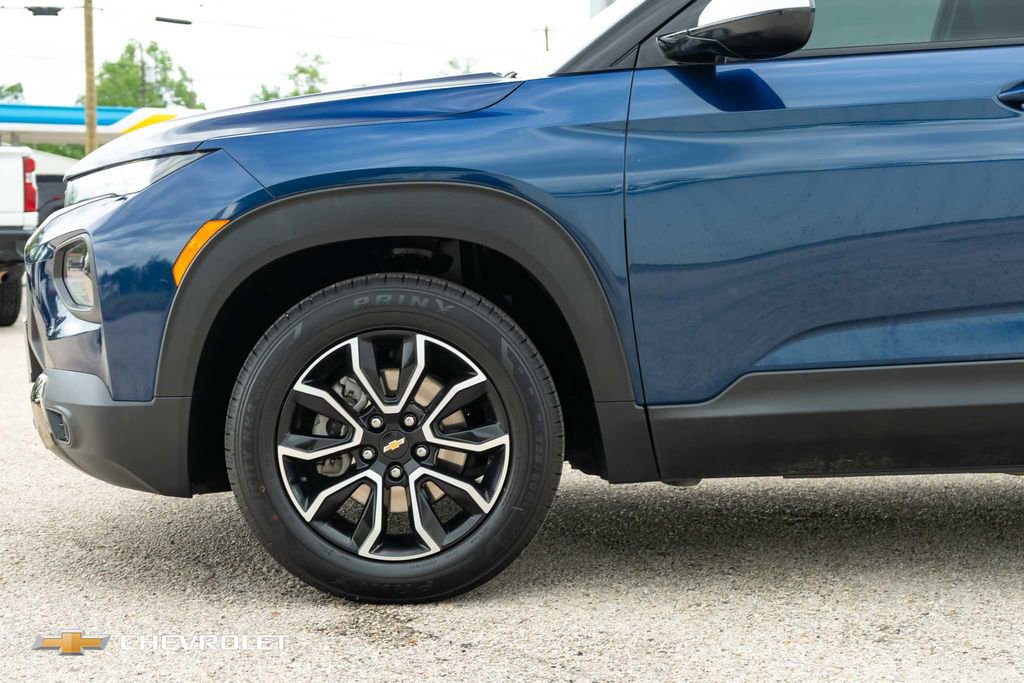 Used 2022 Chevrolet TrailBlazer ACTIV w/ Convenience Package FWD image 11