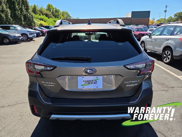Used 2021 Subaru Outback Touring AWD/4WD image 6