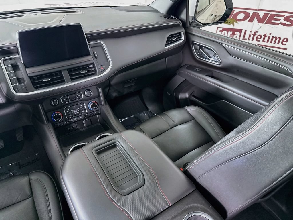 Used 2022 Chevrolet Suburban RST w/ Luxury Package AWD/4WD image 27