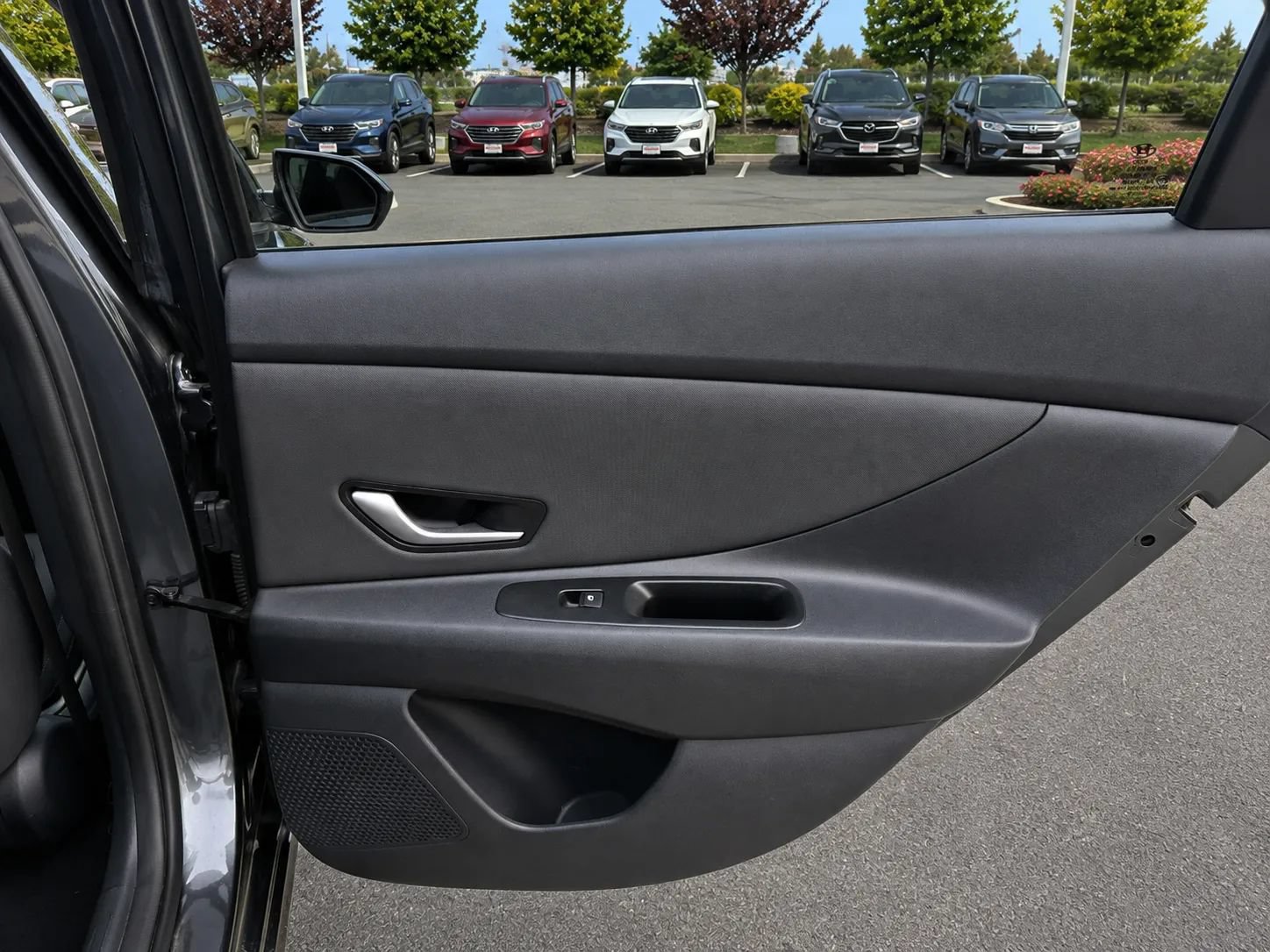 Used 2021 Hyundai Elantra SEL w/ Convenience Package FWD image 23