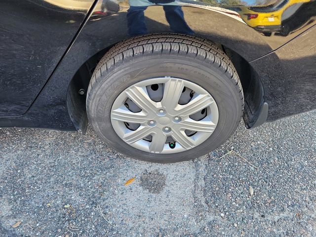 Used 2023 Kia Rio S image 7