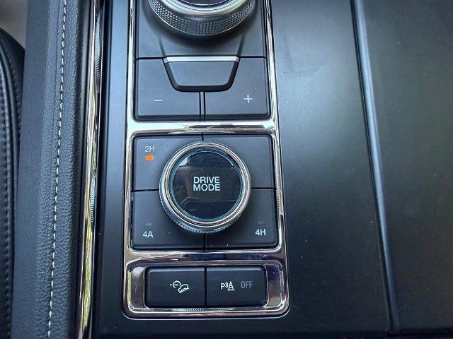 Certified 2024 Ford Expedition XLT AWD/4WD image 28