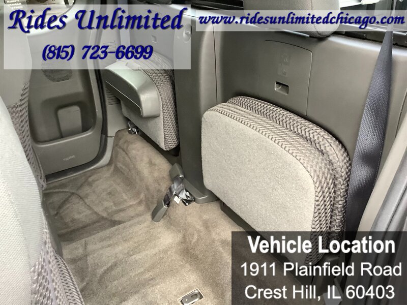 Used 2016 Nissan Frontier SV w/ SV Value Truck Package AWD/4WD image 23