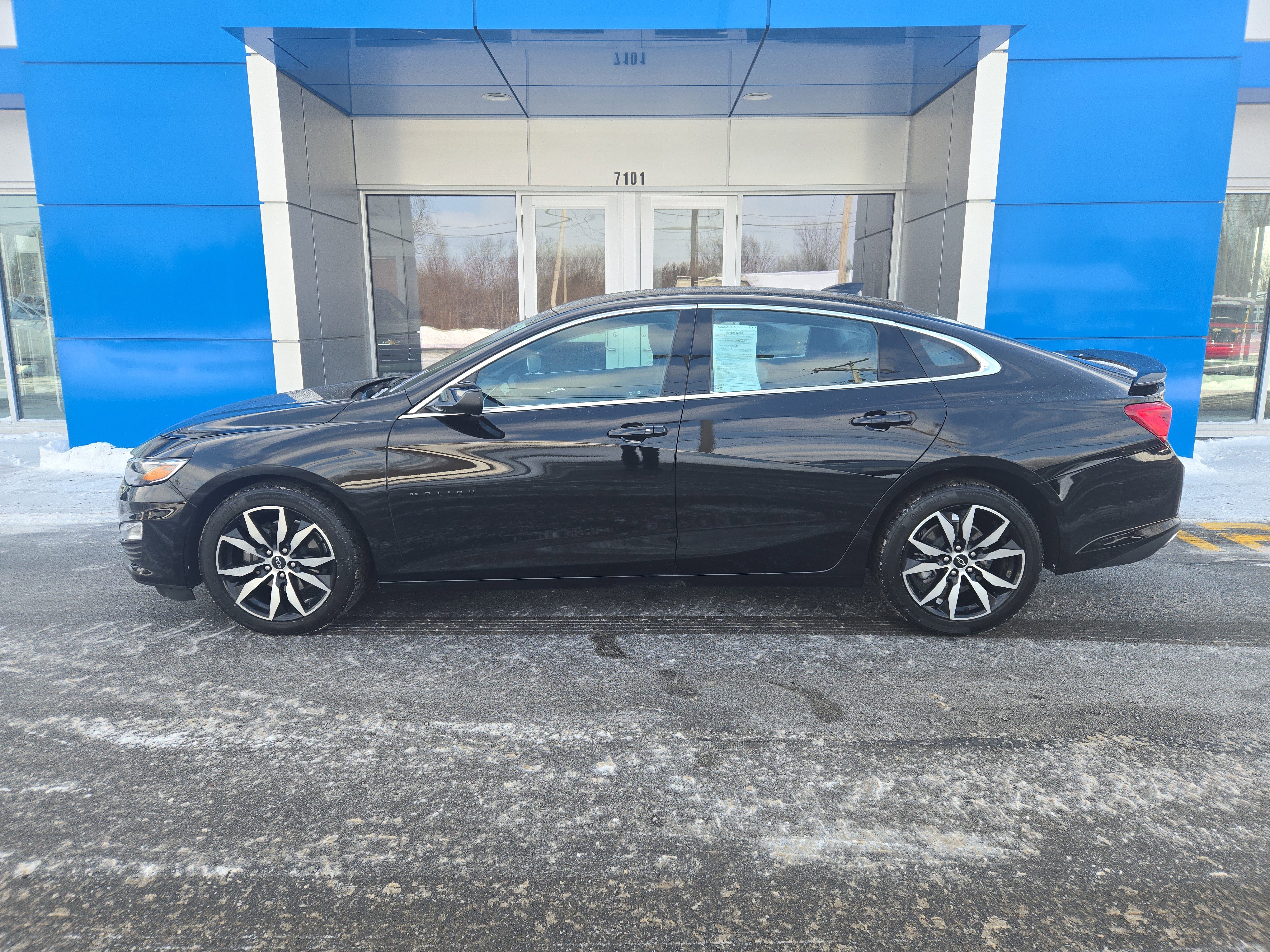 Used 2025 Chevrolet Malibu RS image 6