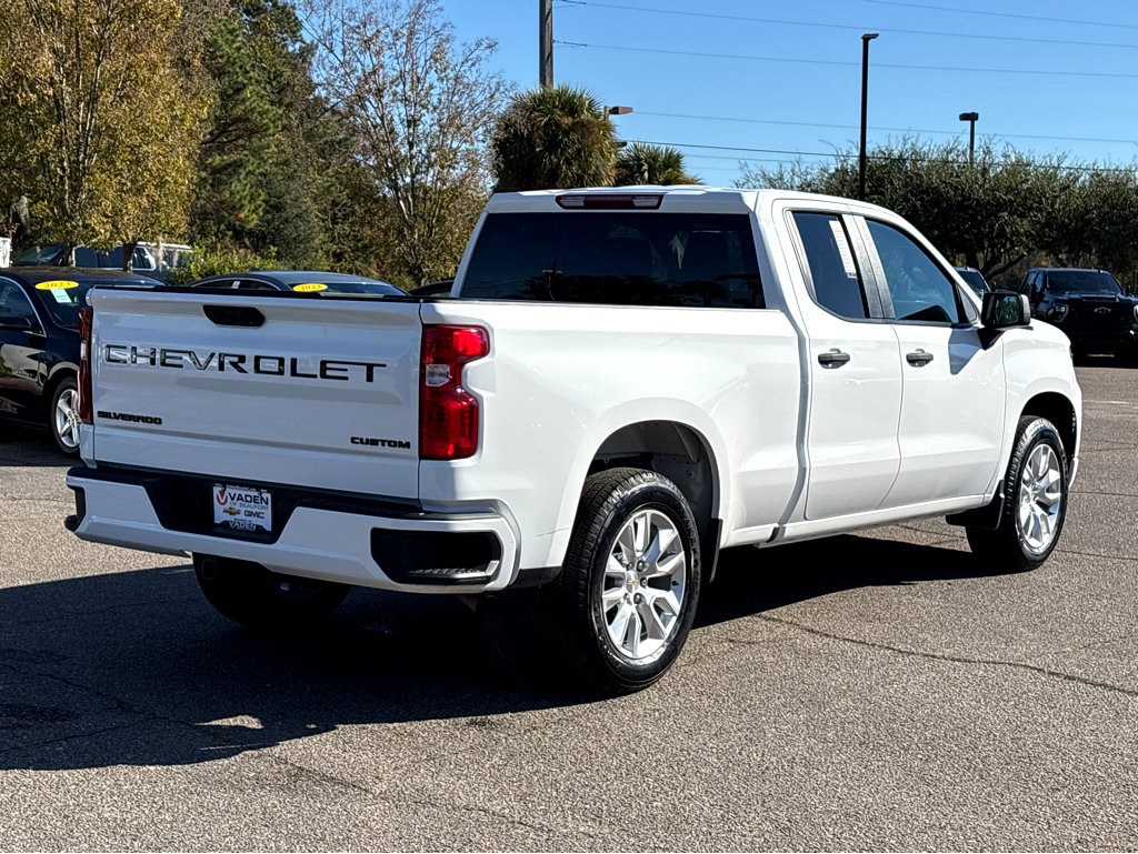 Used 2025 Chevrolet Silverado 1500 Custom image 31