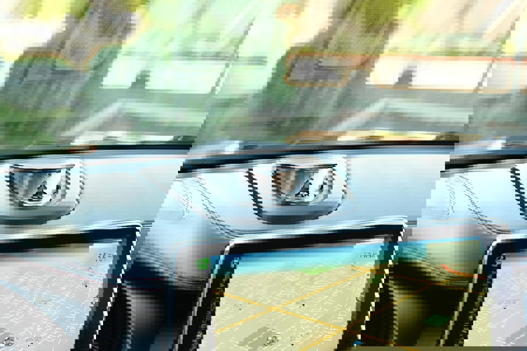 Used 2015 BMW X6 M image 28