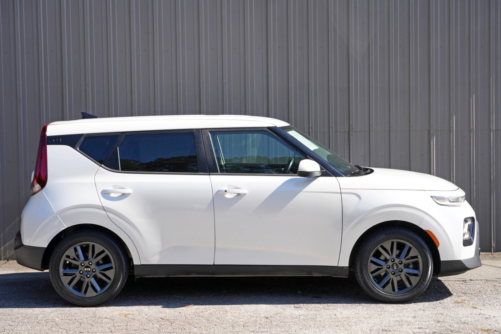 Used 2020 Kia Soul EX FWD image 48