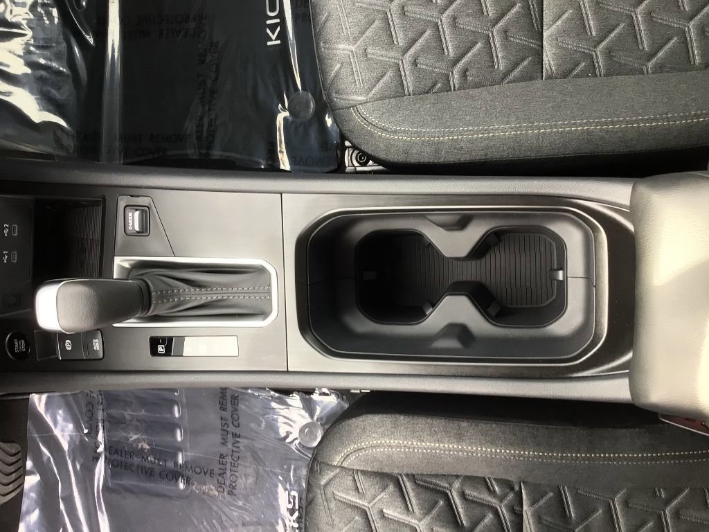 New 2026 Nissan Kicks SV w/ Cold Weather Package image 13