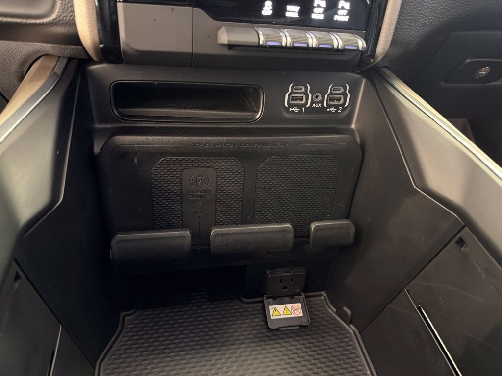 Used 2022 RAM 1500 Laramie AWD/4WD image 50
