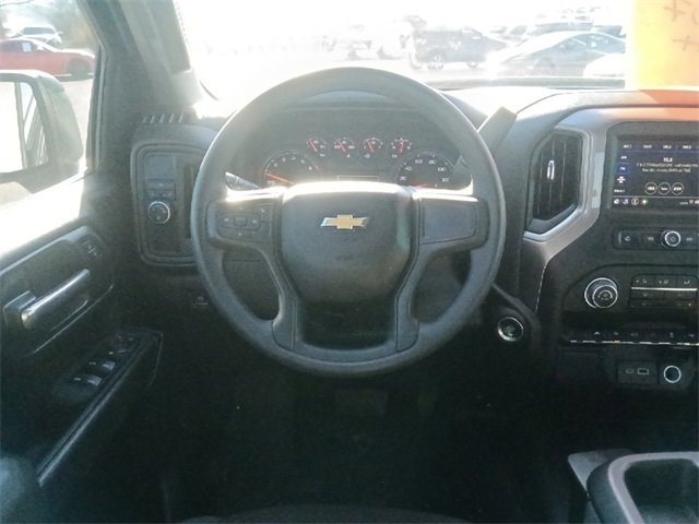 Used 2024 Chevrolet Silverado 1500 Custom image 24