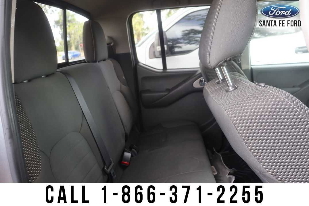Used 2018 Nissan Frontier PRO-4X AWD/4WD image 23