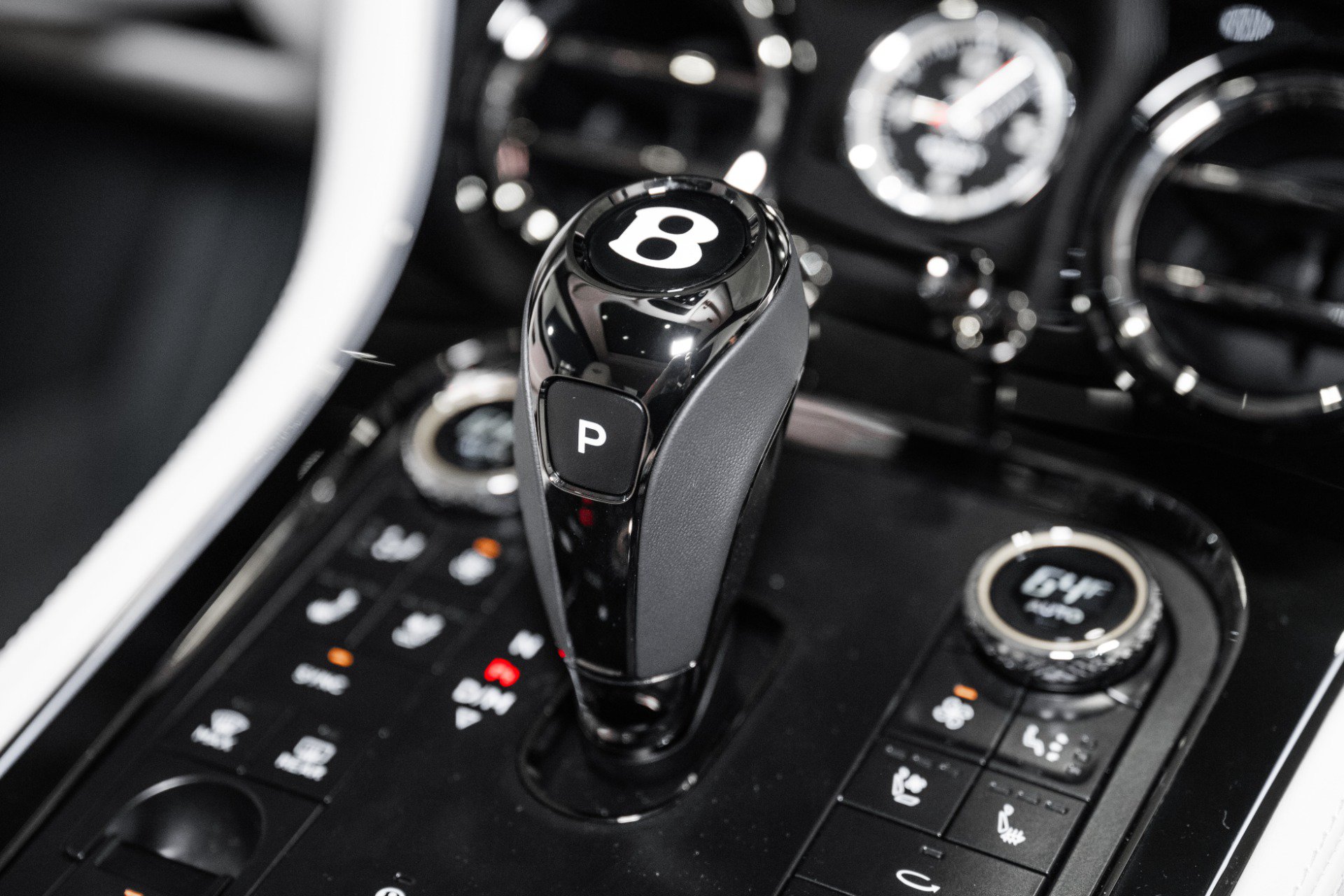 New 2026 Bentley Continental GT AWD/4WD image 36