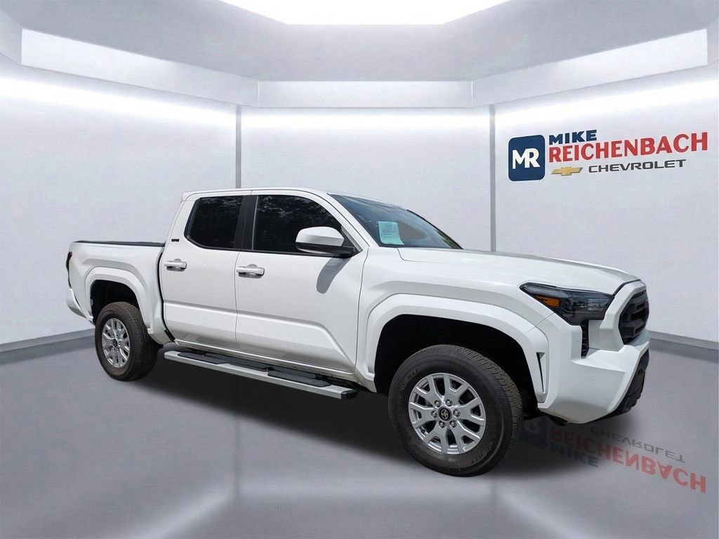 Used 2025 Toyota Tacoma SR5 AWD/4WD video 2