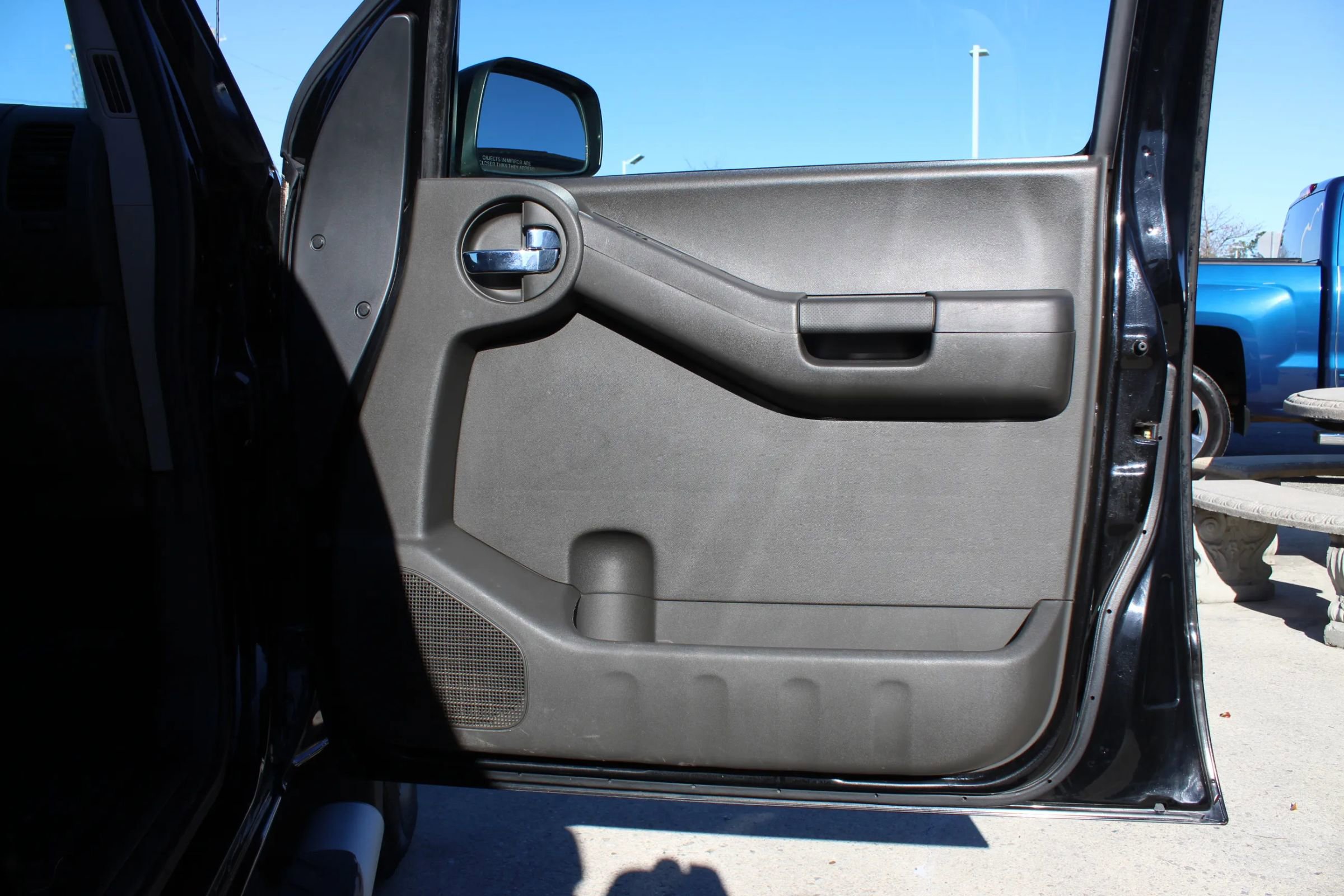 Used 2013 Nissan Xterra PRO-4X w/ Pro-4x Leather Pkg image 26