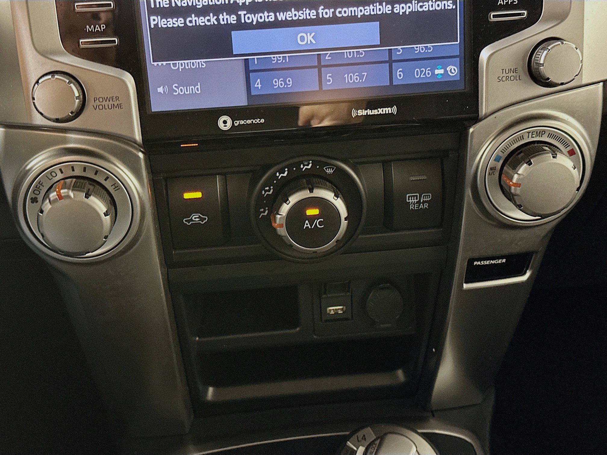 Used 2024 Toyota 4Runner SR5 image 23