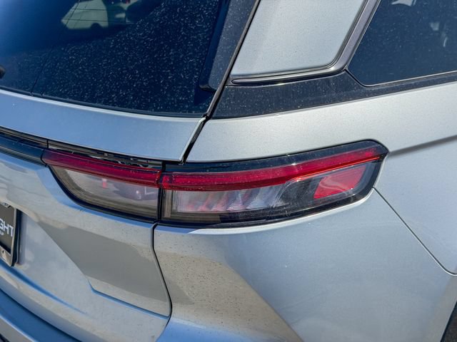 New 2026 Jeep Grand Cherokee Limited w/ Limited Altitude Package AWD/4WD image 6