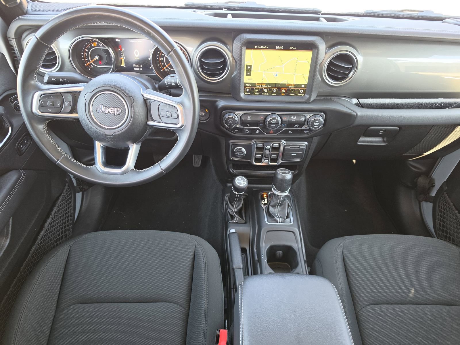 Used 2022 Jeep Wrangler Unlimited Sahara w/ LED Lighting Group image 9