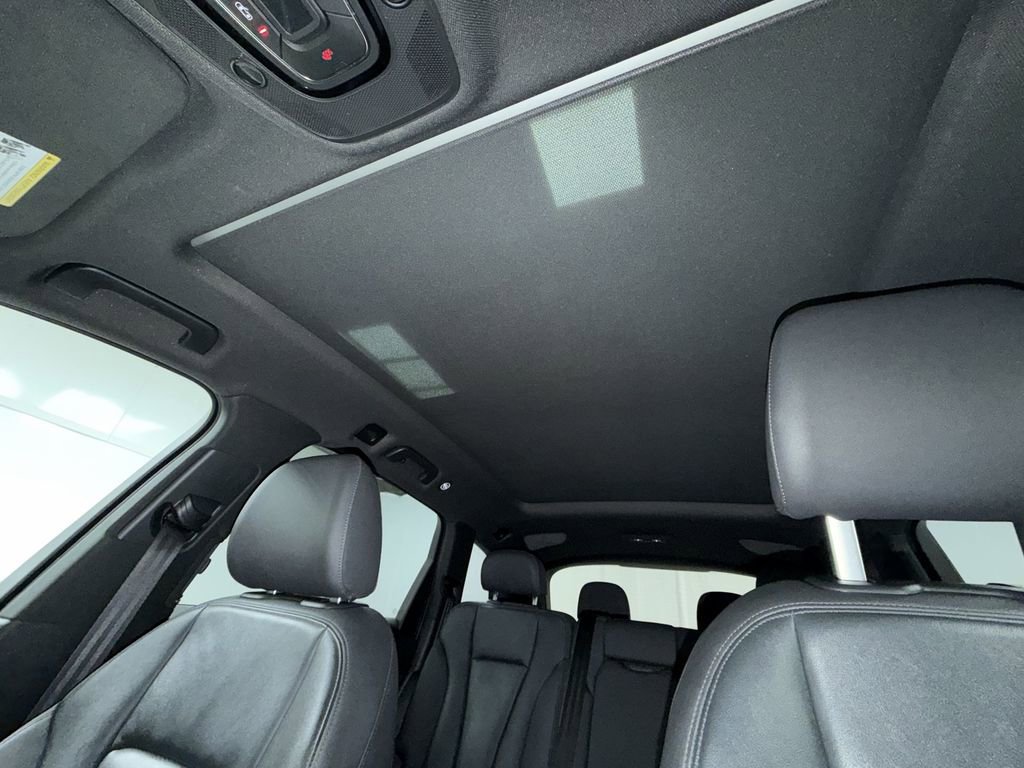 Used 2021 Audi Q7 2.0T Premium Plus image 16