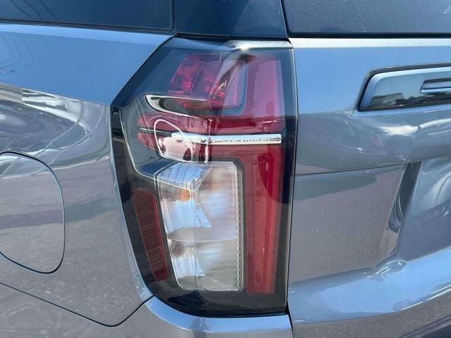 Used 2022 Chevrolet Tahoe RST w/ Luxury Package AWD/4WD image 10