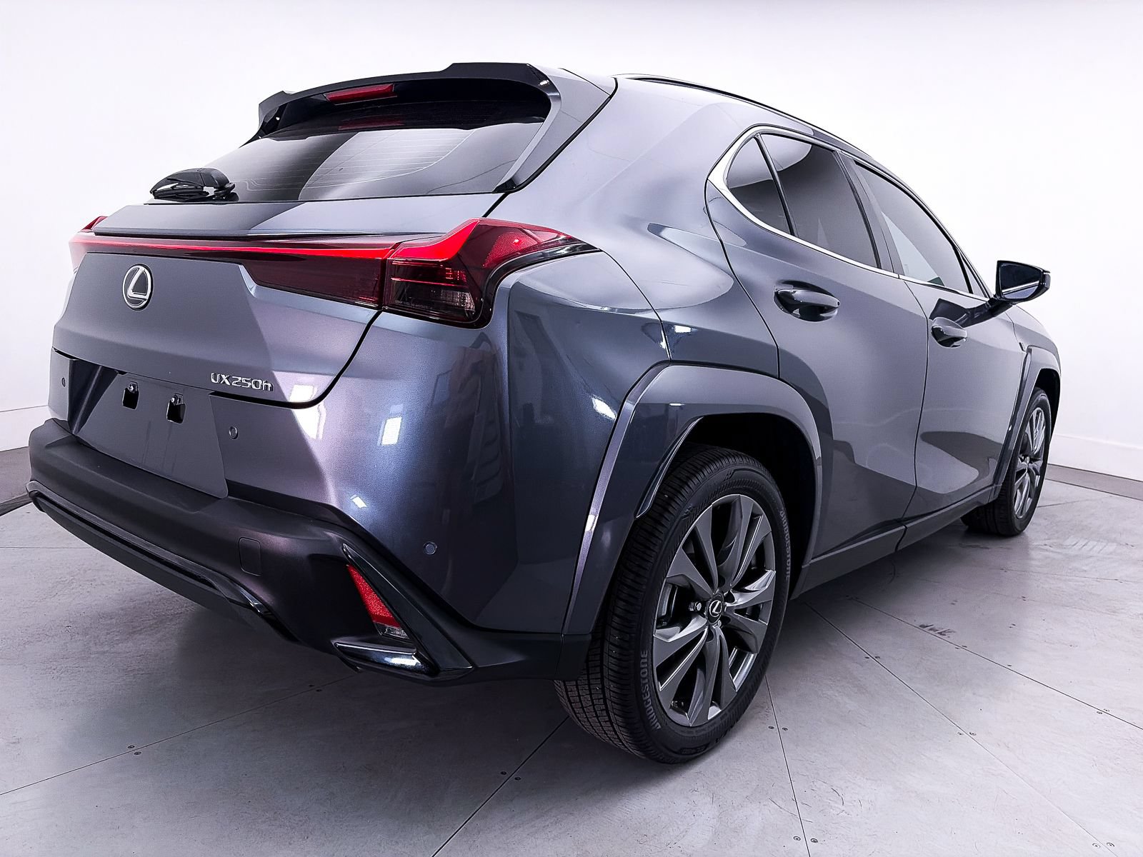 Used 2024 Lexus UX 250h F Sport FWD image 16