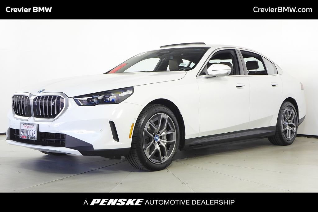 Used 2025 BMW i5 eDrive40i w/ Premium Package