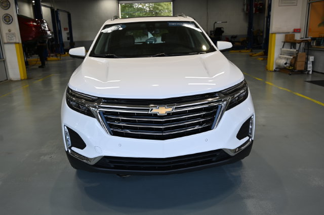 Certified 2024 Chevrolet Equinox Premier AWD/4WD image 2